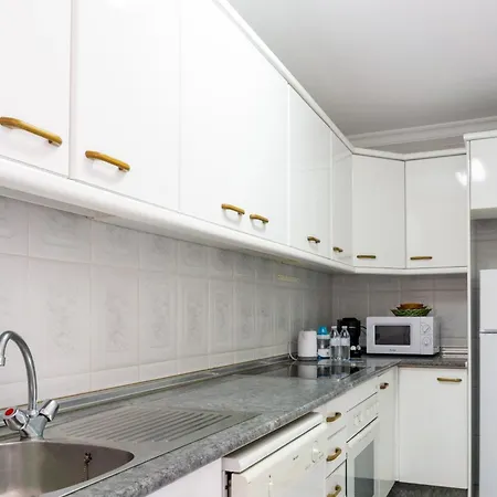 Sunny Hideaway Guadalmar Apartment *